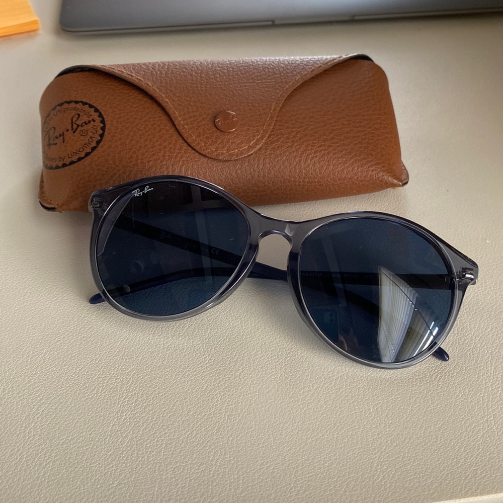 Ray-Ban Blue Sunglasses with Brown Case